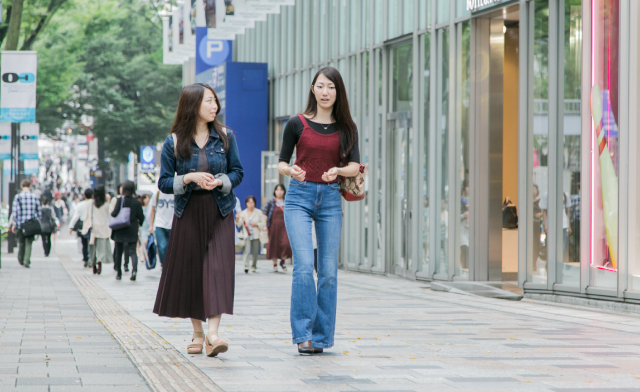 買い物スポットにひそむエコな秘密を発見ツアー